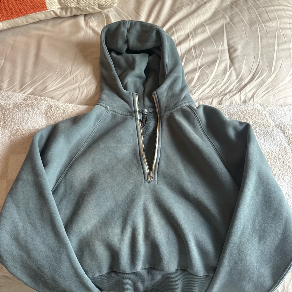Vuori Quarter-Zip Hoodie in Dusty Teal - Picture 2 of 2